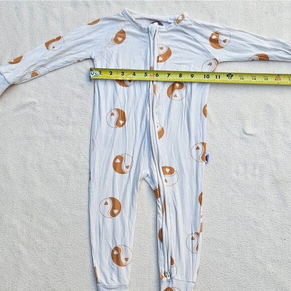 Brixton Phoenix Cream and Orange Yin Yang Heart Bamboo Zip Romper 12-18M - Picture 3 of 10